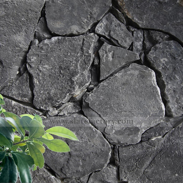 fieldstone-veneer-for-fireplace-black-forest-fieldstone
