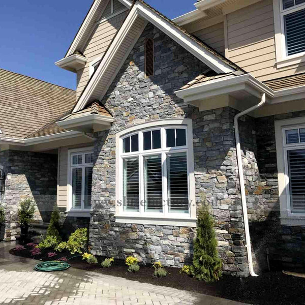 modern-stone-facade-barnwood-blue